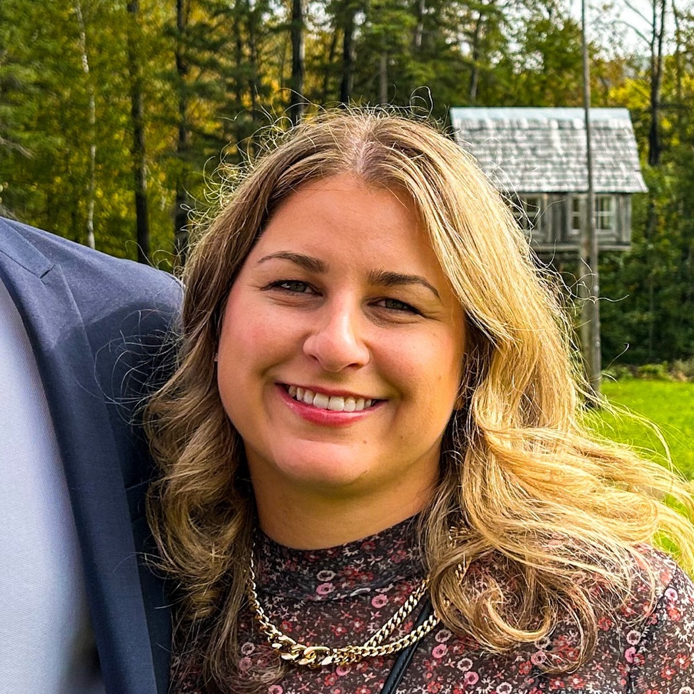 Meet your Posher, Anne-marie